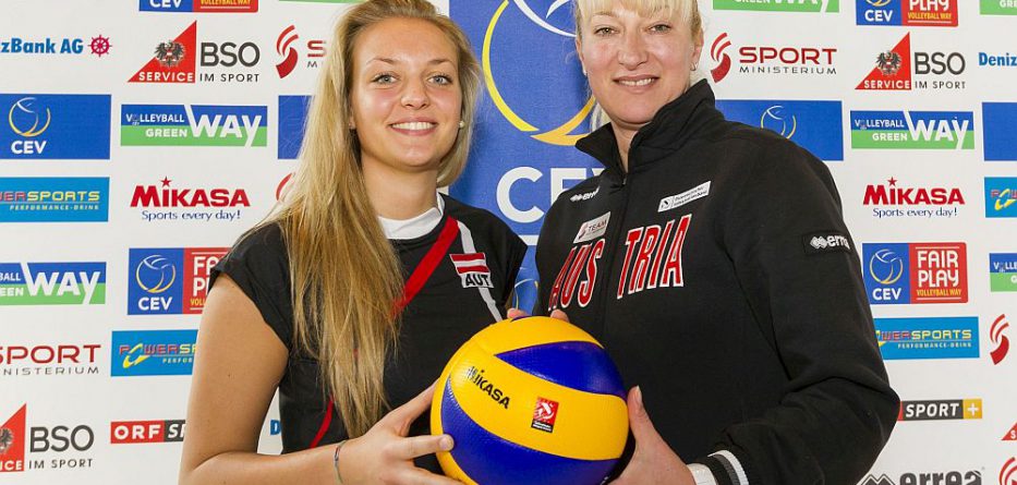 ÖVV-Teamspielerin Dana Schmit und ÖVV-Teamchefin Svetlana Ilic © ÖVV/Martin Steiger